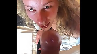 Young 18+ Girlfriend Gives A Blowjob And Swallows Cum Before Work