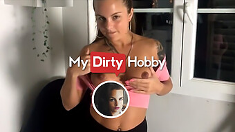 היופי הגרמני של Mydirtyhobby, השכן החדש של אריה לרוקה, מקבל פה מפנק