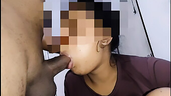 A Sri Lankan Teen Giving A Deepthroat And Swallowing Cum