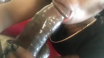 Black Amateur Gives Homemade Blowjob