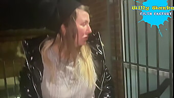 Una Raccolta Di Video Fatti In Casa Con Una Ragazza Di Strada Che Si Impegna In Sesso Pubblico E Si Masturba