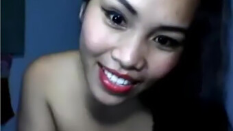 Filipina Webcam Model With An Untamed Streak