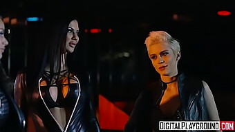 Трета Сцена На Digitalplayground С Дребна Тийнейджърка, Която Се Мокри И Диви